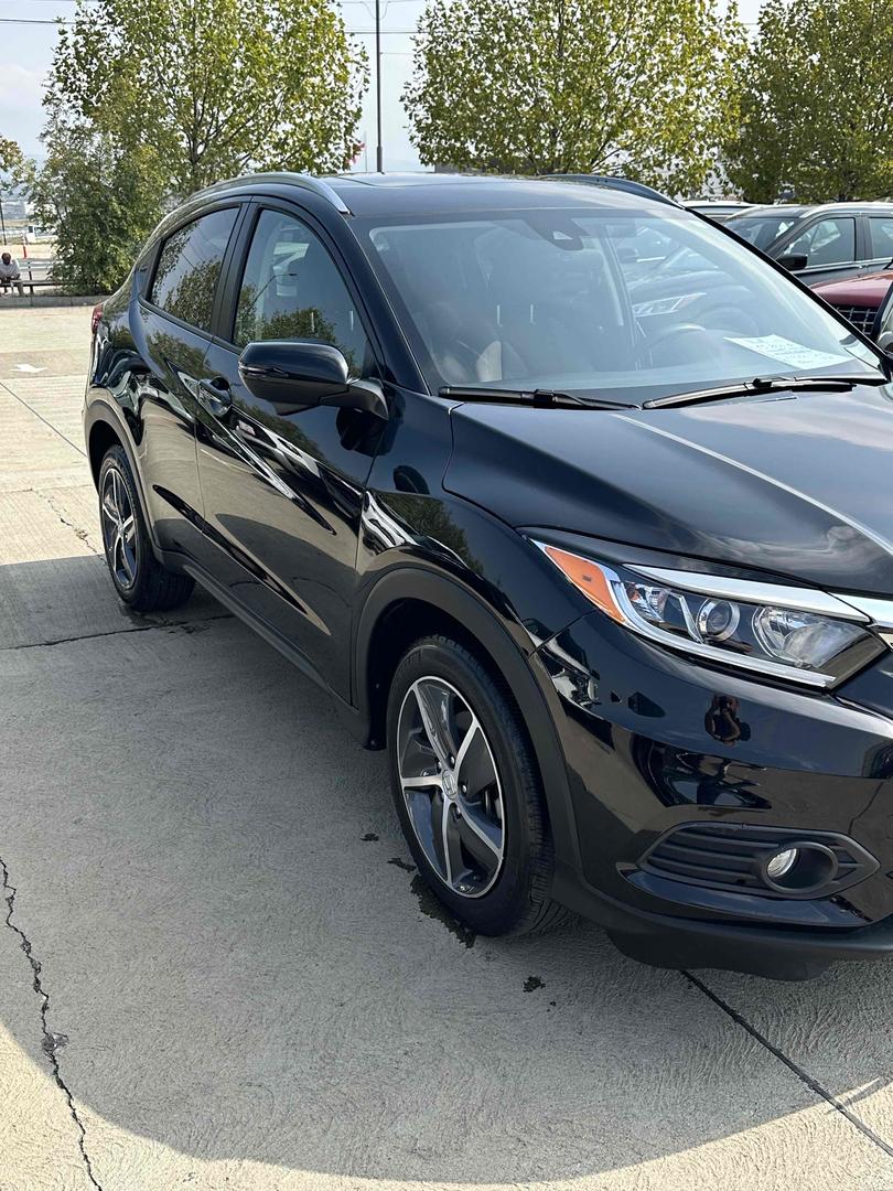 Honda HR-V 2022 — photo 2