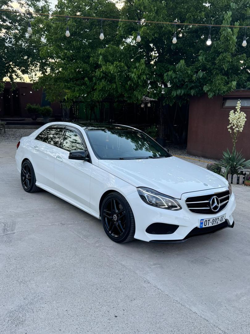 Mercedes-Benz E 350 2014 — photo 2