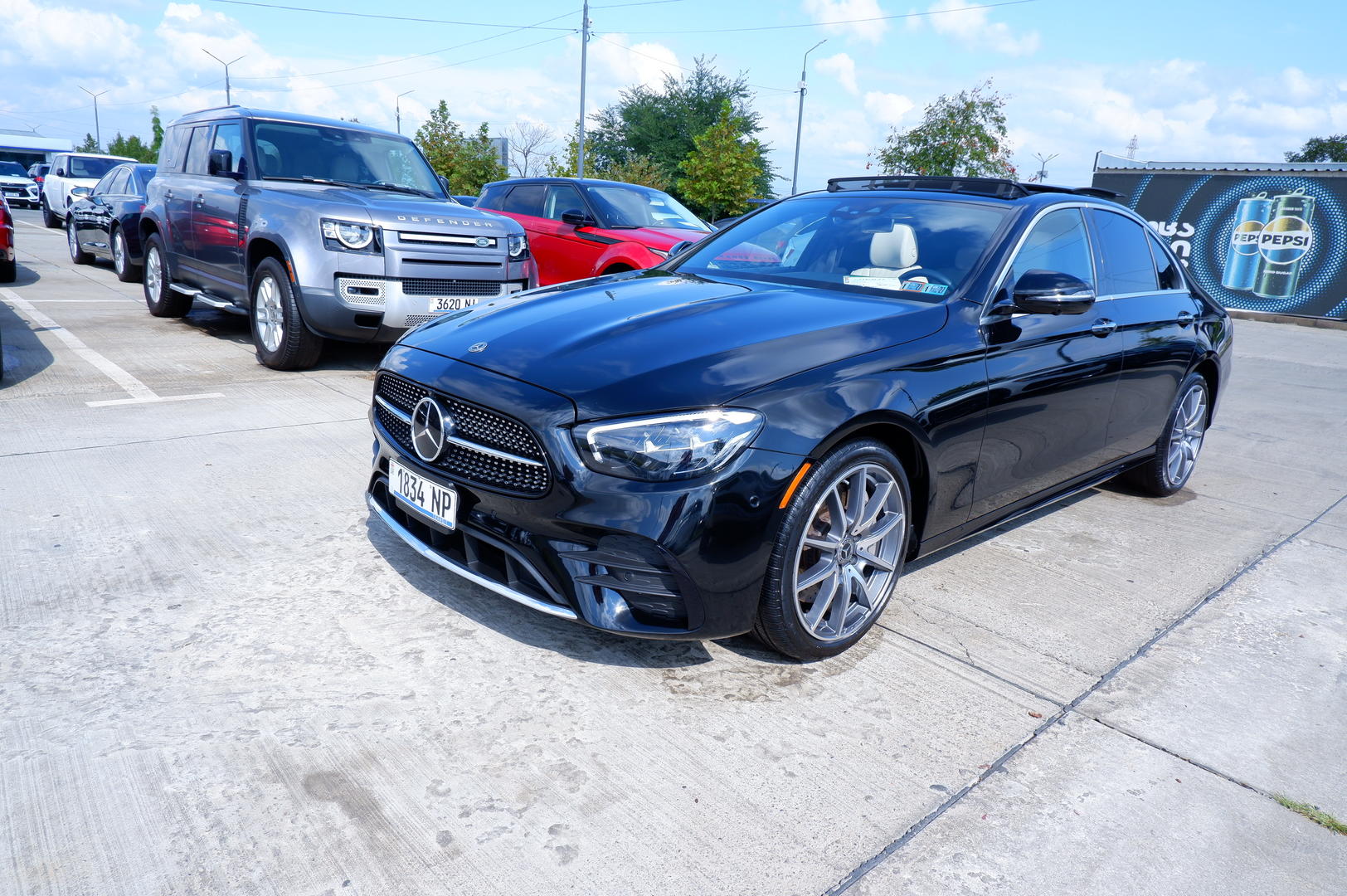 Mercedes-Benz E 350 2023 — photo 2