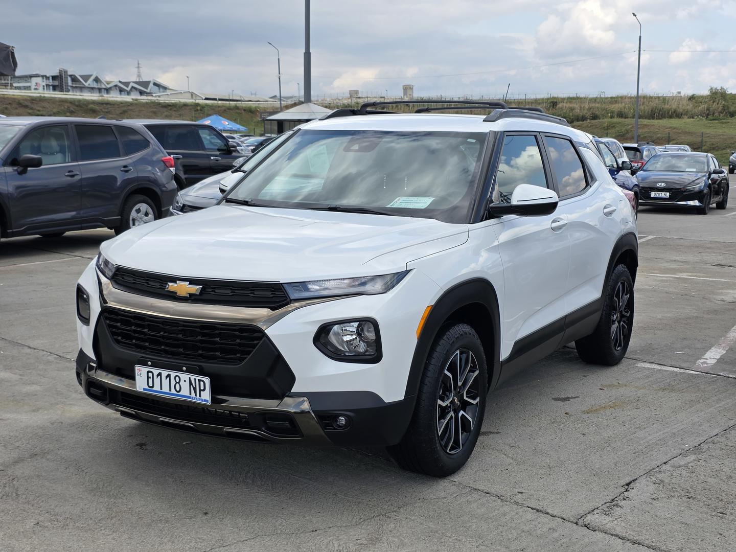 Chevrolet Trailblazer 2023 — photo 2