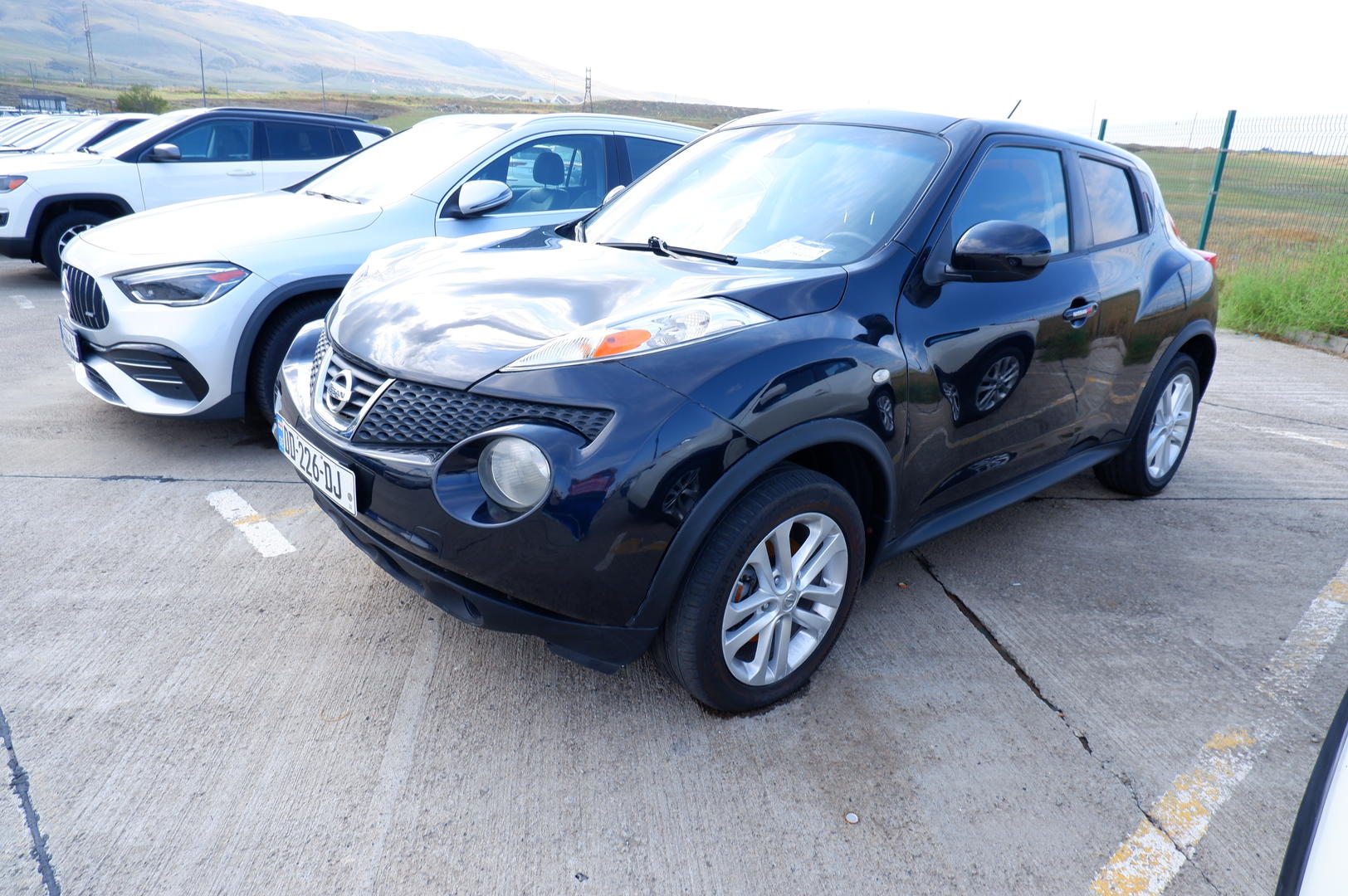 Nissan Juke 2012 — photo 2