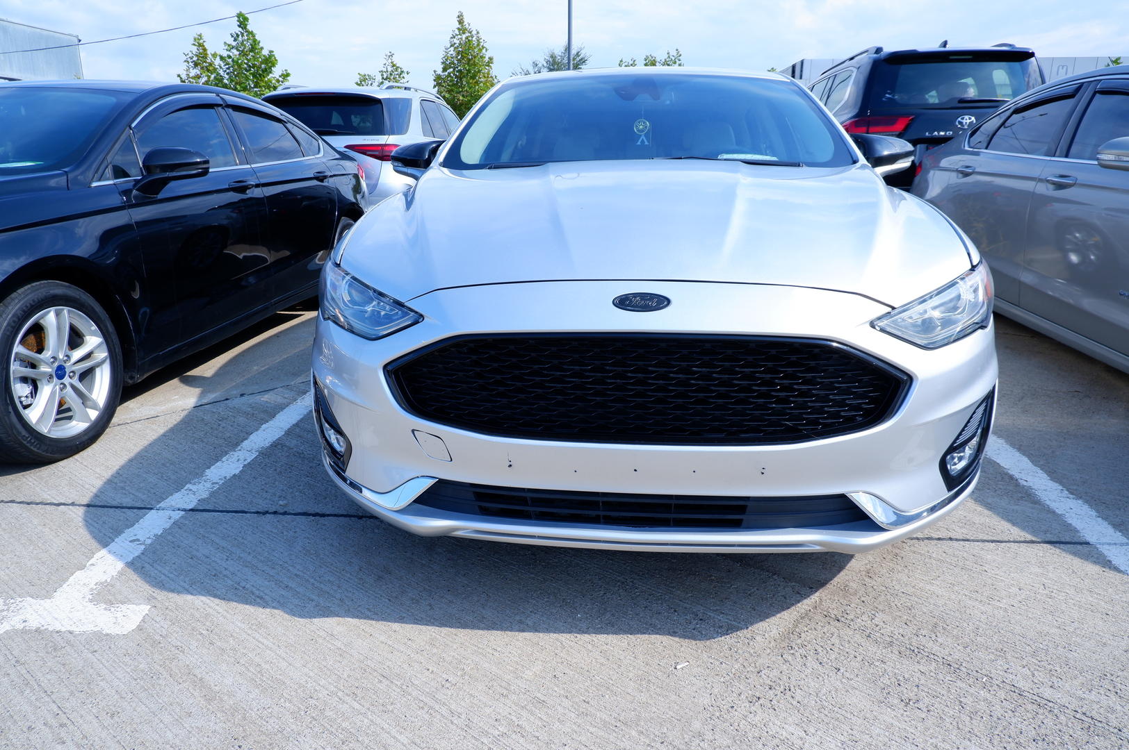 Ford Fusion 2017 — photo 2