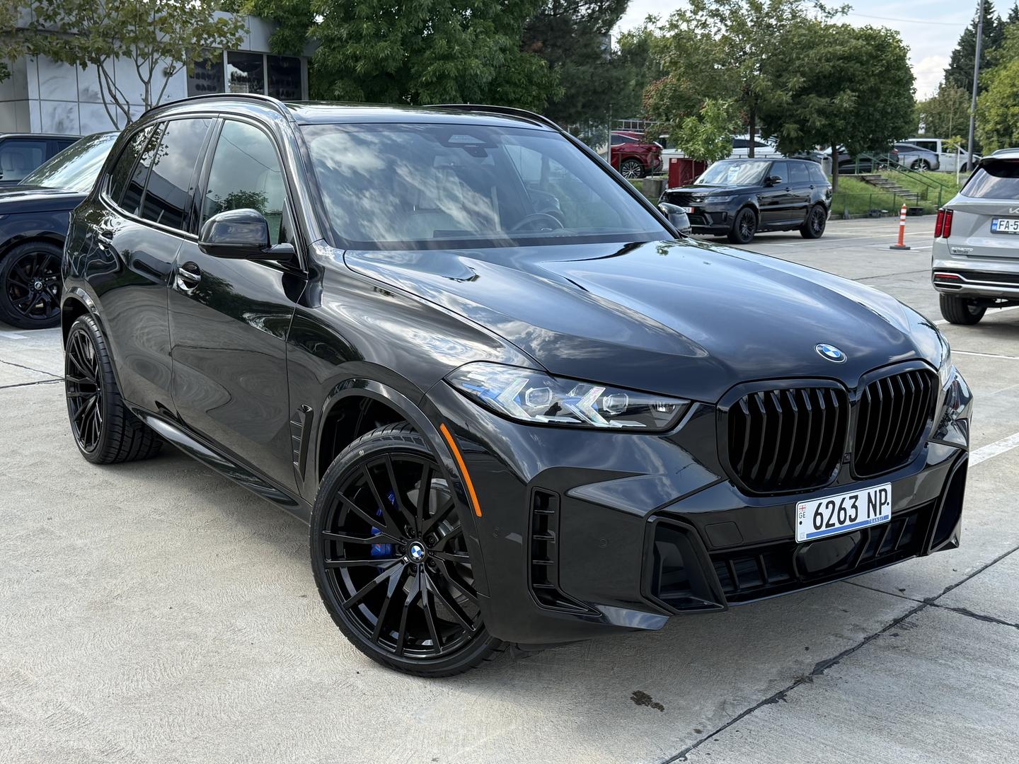 BMW X5 2023 — photo 2