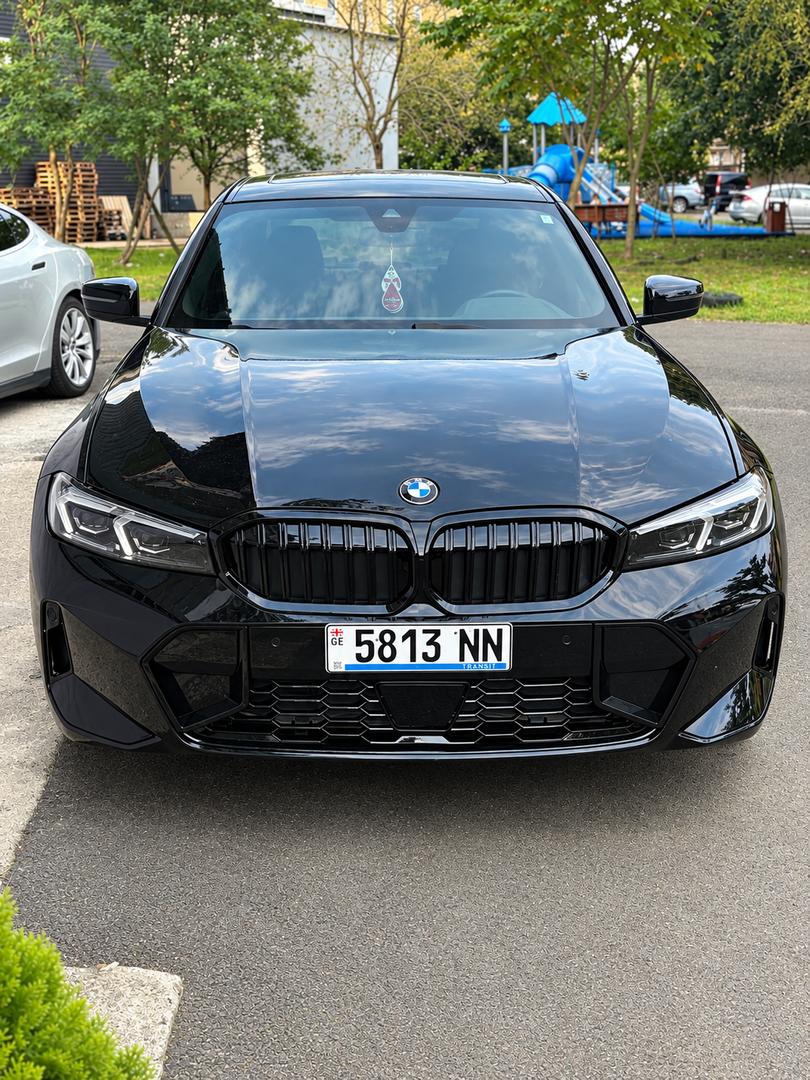 BMW 330
