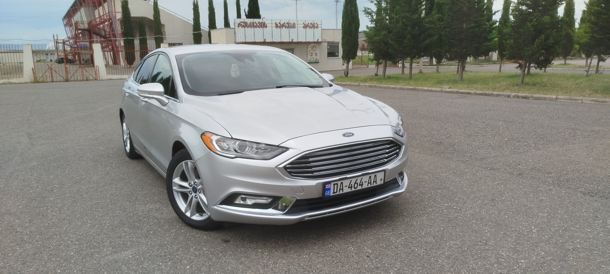 Ford Fusion 2017 — photo 2