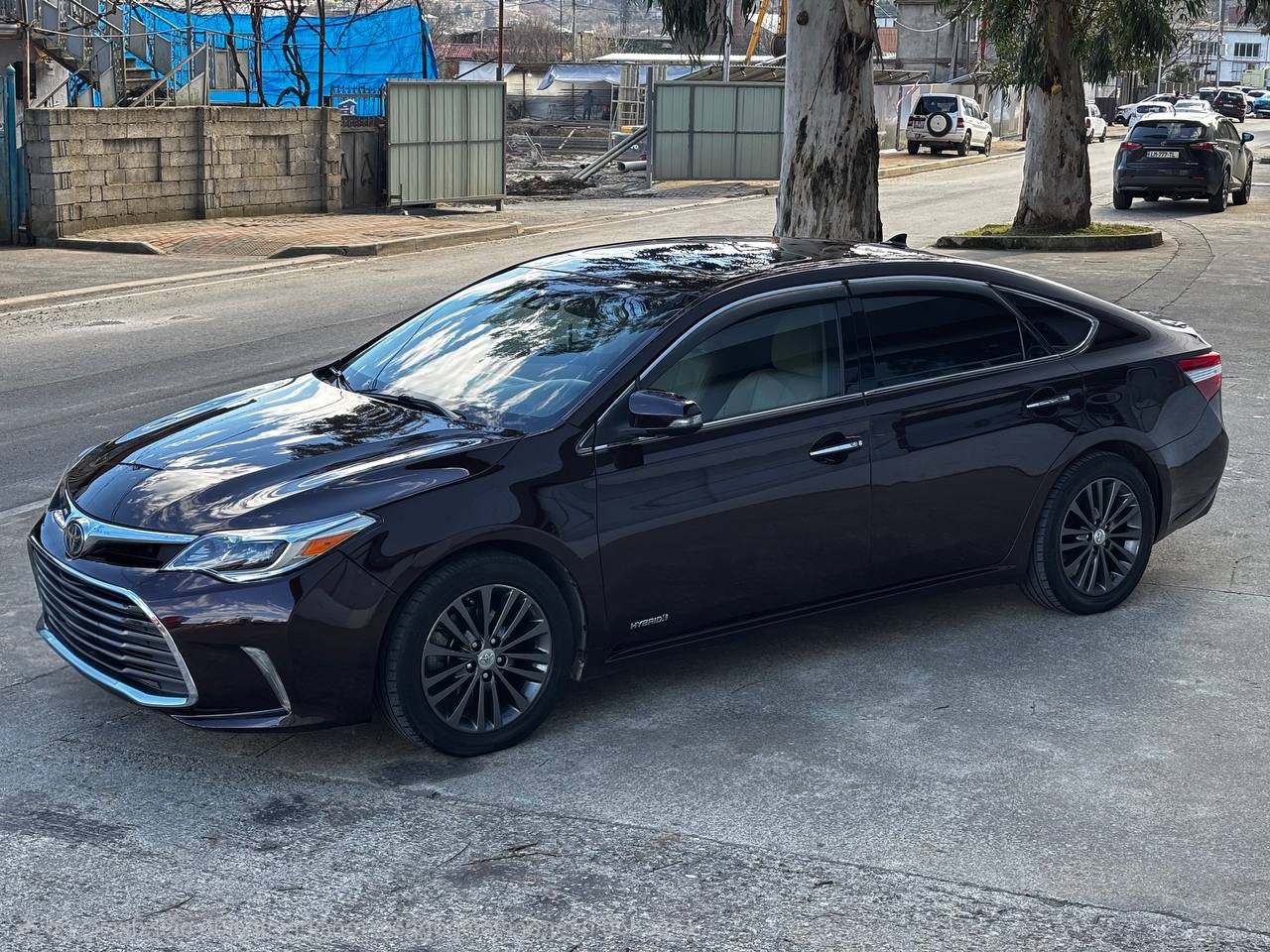 Toyota Avalon 2013 — photo 2