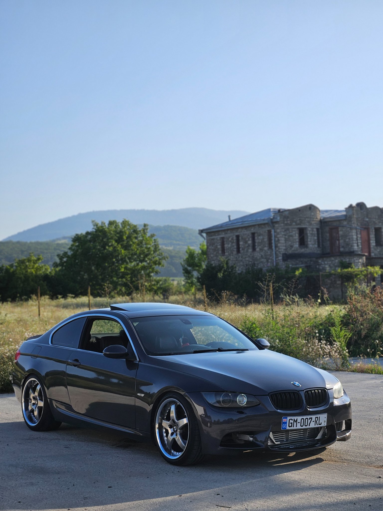 BMW 335i